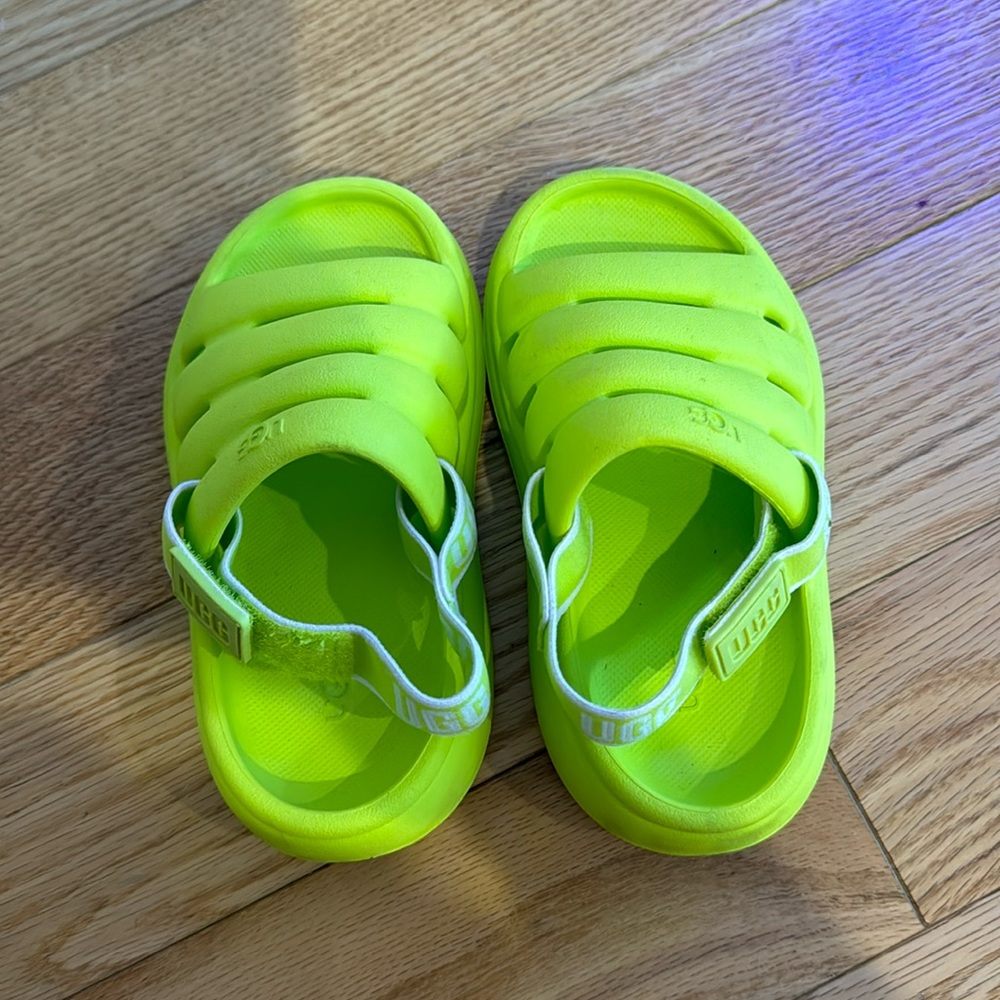 toddler kids UGG